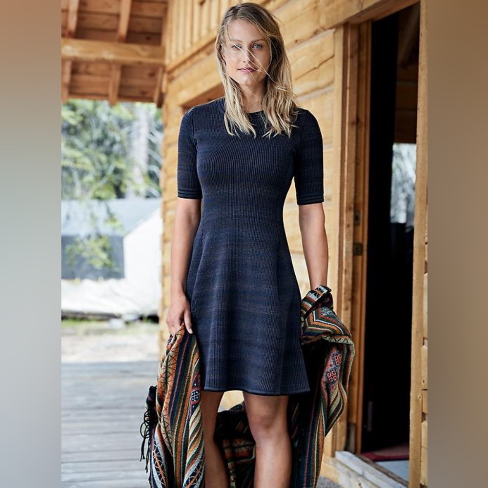 Athleta Grey and Navy Ribbed Sweater Dress